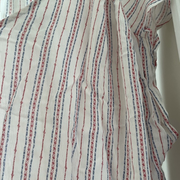 Cute top with blue and red stripes - Picture 2 of 4